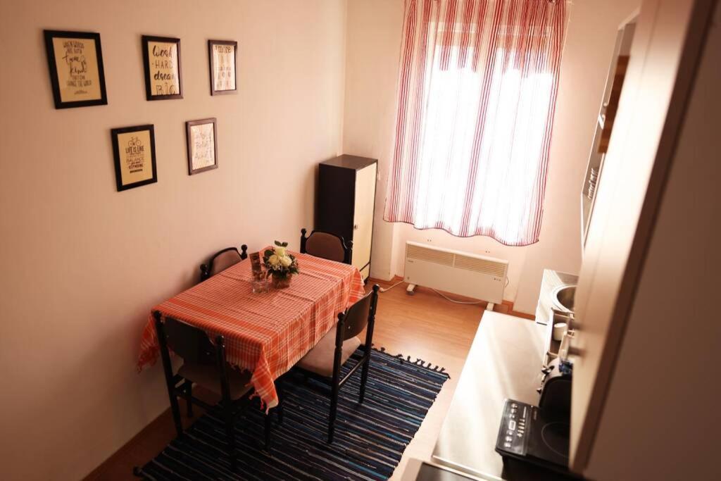 Viki Apartment Centar Ni Exteriér fotografie