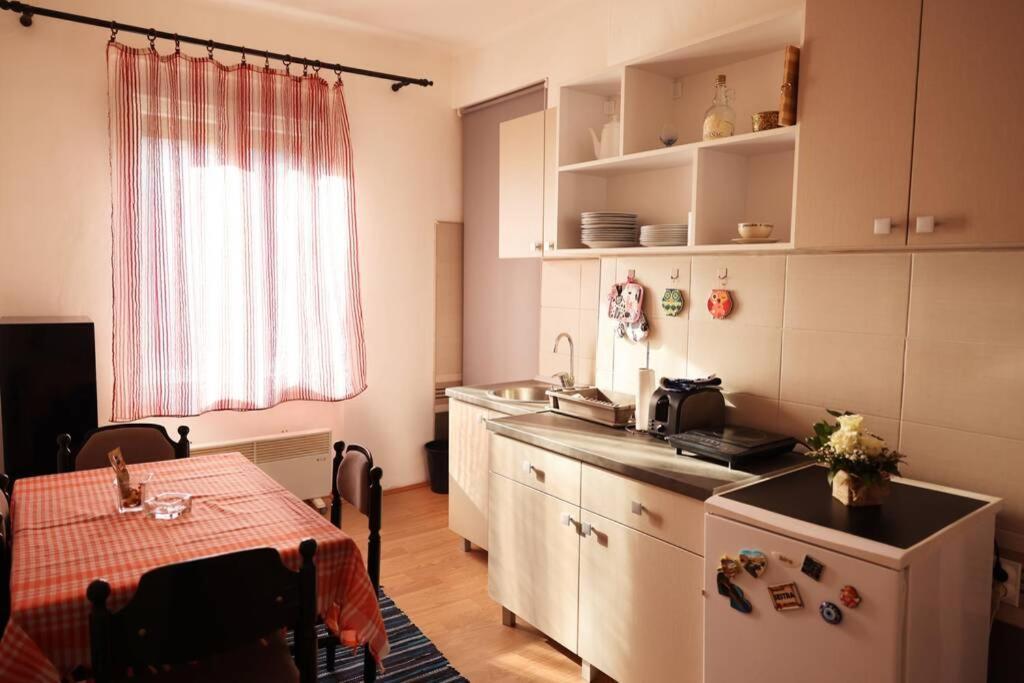 Viki Apartment Centar Ni Exteriér fotografie
